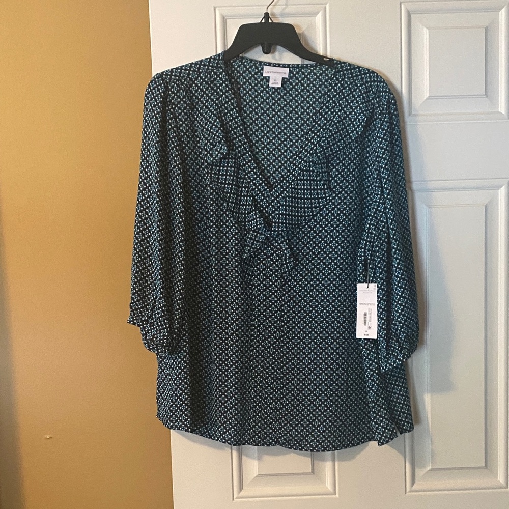 Liz Claiborne Teal Geometric Blouse